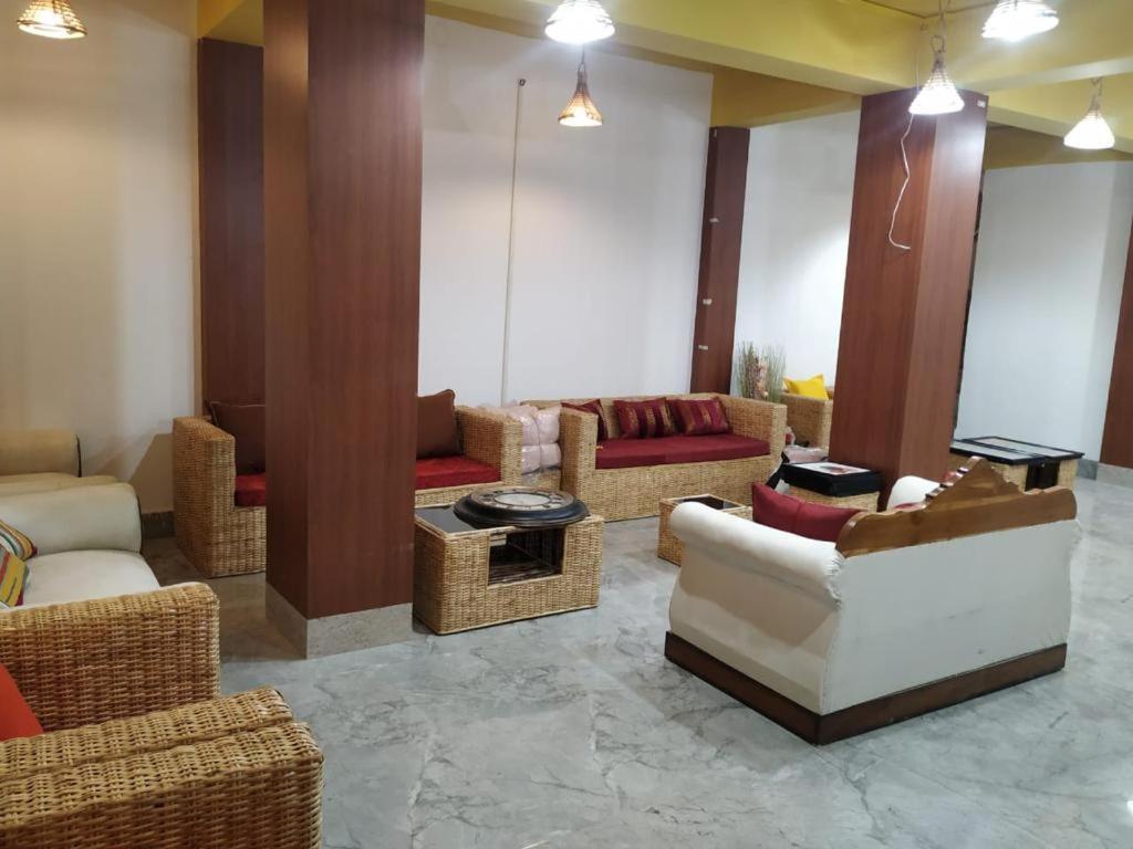 Hotel Diliphu Bomdila 外观 照片